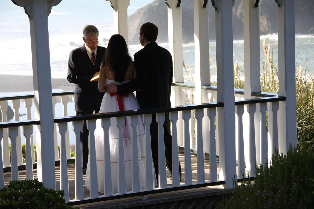 Elk Cove Inn & Spa Bagian luar foto